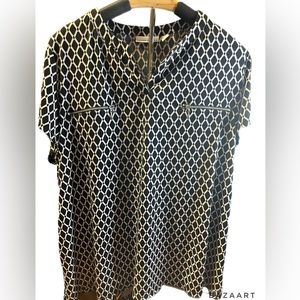 Susan Graver Liquid Knit Short Sleeve Top Size 2X Zipper Detail Black White